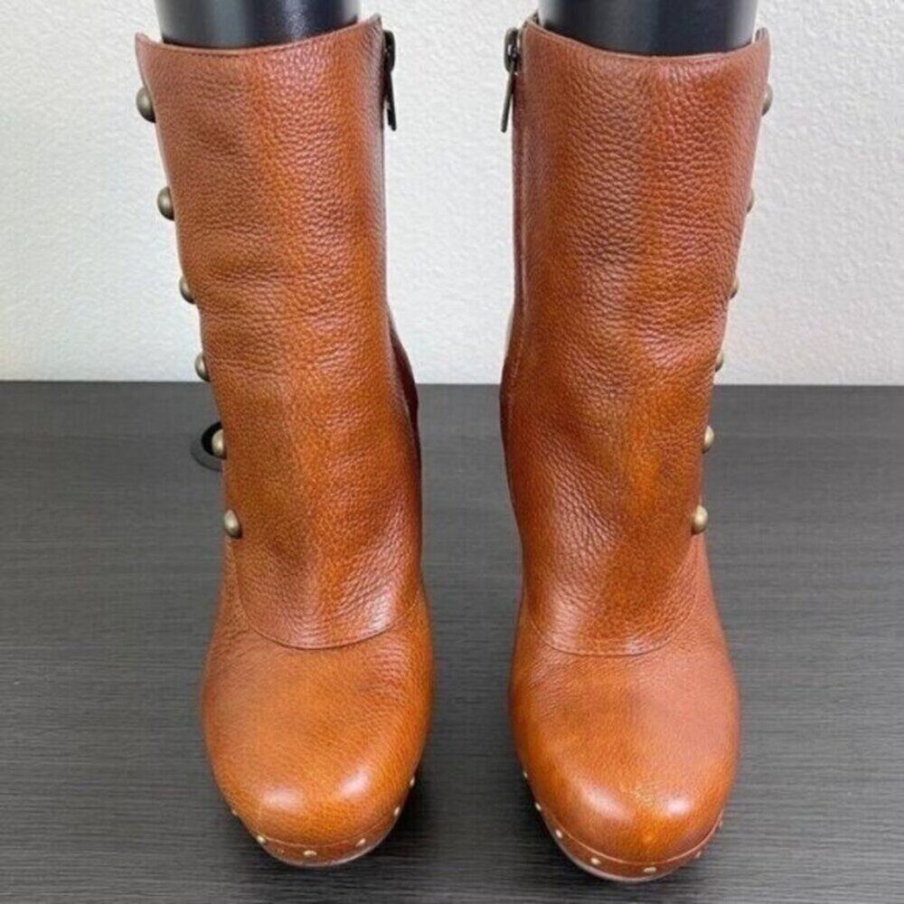 UGG Women Ankle Boots Size 9.5 Cognac Leather Studded Platform High Heel Zip
